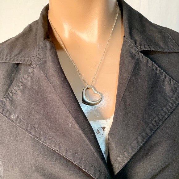 Authentic Tiffany & Co 925 Silver Elsa Peretti Large (27mm) Open Heart Necklace - Picture 10 of 10